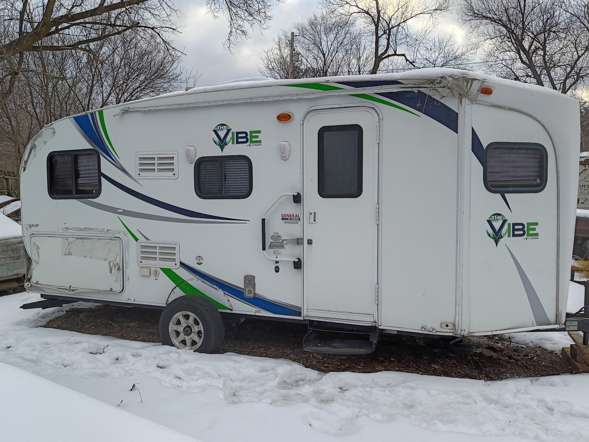 2013 vibe trailer